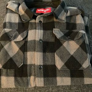 Vintage Wrangler fleece shirt. Men’s XL